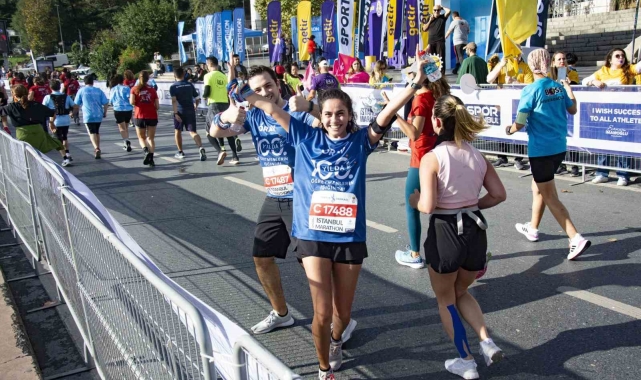 ÖRAV, deprem bölgesindeki öğretmenler için İstanbul Maratonu'nda koşacak