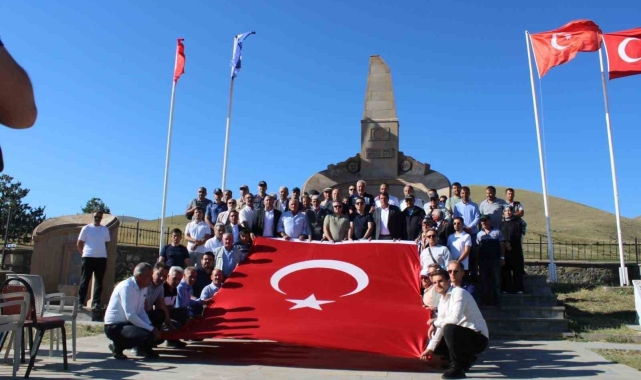 Otlukbeli Meydan Muharebesinin yıldönümünde anlamlı yürüyüş
