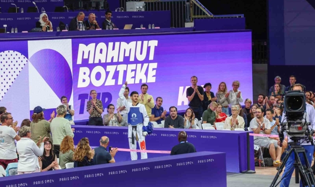 Paris Paralimpik Oyunları'nda Mahmut Bozteke'den altın madalya