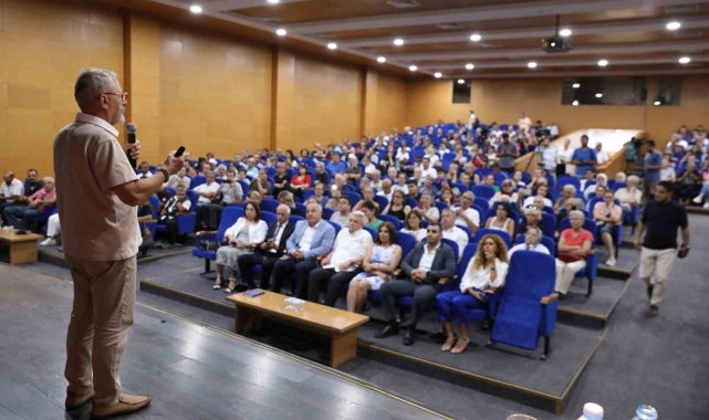 Prof. Dr. Naci Görür: "Çekmeköy'ün zemini çok sağlam, dinamitle kırılacak kuvvete sahip"