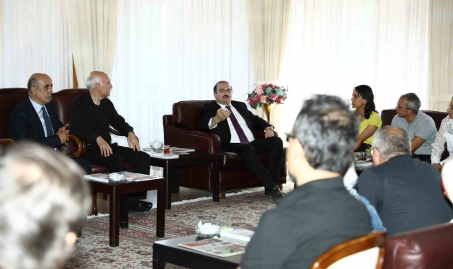 Rektör Hacımüftüoğlu: "Bilimsel çalışmalara hız vereceğiz"