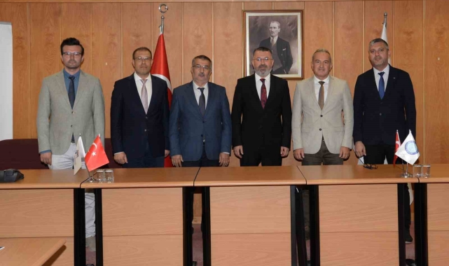 Sağlık Bilimleri Festivaline BUÜ desteği