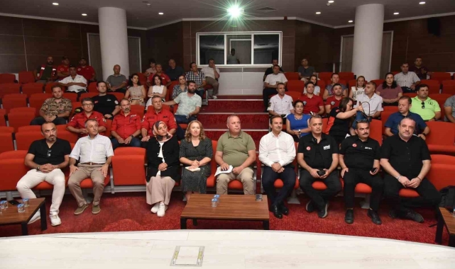 Sağlık Müdürlüğünde afet senaryoları ele alındı