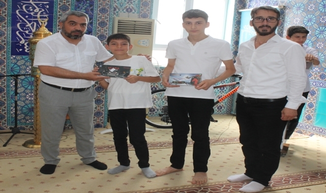 Samsun'da 100 Kur'an kursu öğrencisine 100 hediye verildi