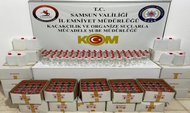 Samsun'da bir araçta 700 litre etil alkol ele geçirildi