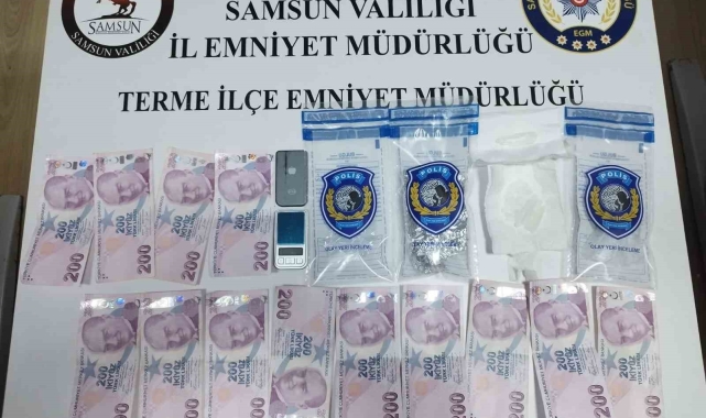 Samsun'da uyuşturucu ve sahte para ele geçti