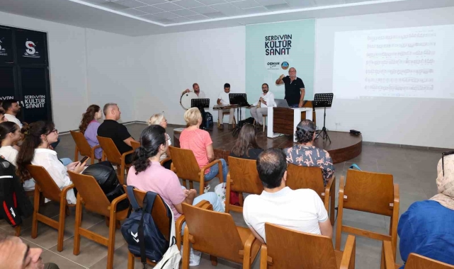 Sanatın farklı yönlerini keşfediyorlar