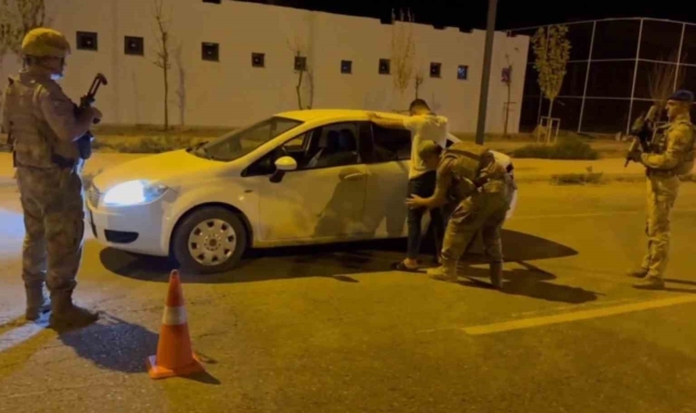 Şanlıurfa'da huzur uygulaması: 52 gözaltı