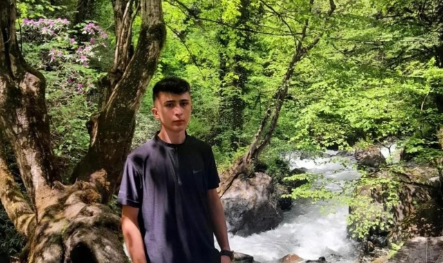 Serinlemek için girdiği barajda boğuldu