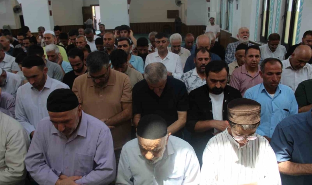 Siirt'te İsmail Haniye için gıyabi cenaze namazı kılındı