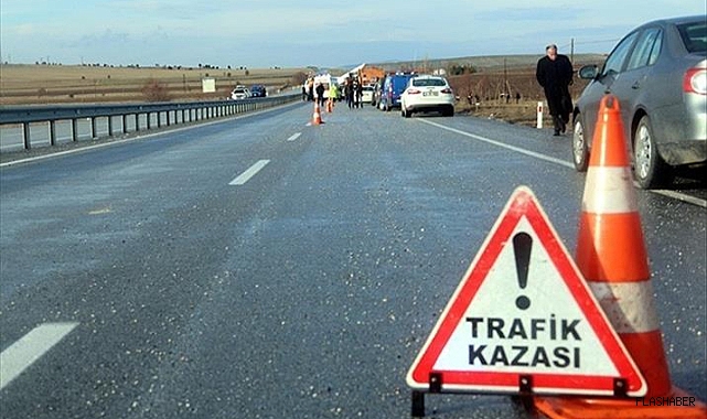 SİNOP-SAMSUN YOLUNDA FECİ KAZA: 3‘Ü ÇOCUK 6 YARALI!