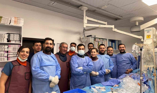 Şırnak'ta nefes darlığı çeken diyalize bağlı hasta sağlığına kavuştu
