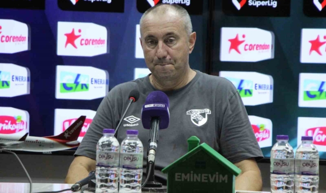 Stanimir Stoilov: "İki takım da gerçekten kazanmak için oynadı"