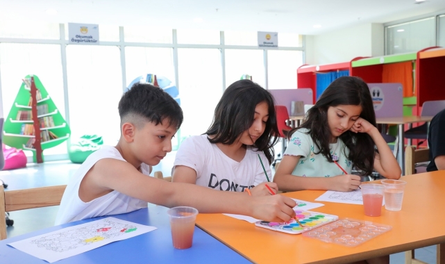 Sultangazi Belediyesi Çocuk Kütüphanesi'nde yaz etkinlikleri düzenliyor