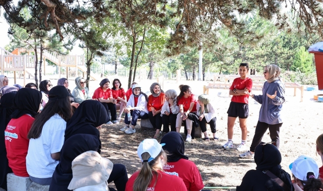 Sultangazi Belediyesi'nden Kadınlara Özel Sakarya Pamukova Gençlik Kampı
