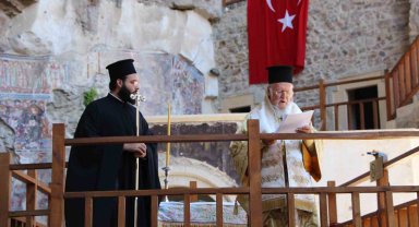 Sümela'da 15 Ağustos'ta yapılan ayin bu yıl bir hafta sonraya ertelendi