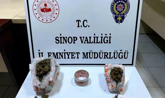 Şüpheli araçtan uyuşturucu çıktı