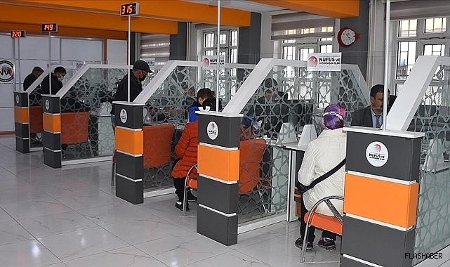 "SURİYE UYRUKLU 2,5 MİLYON KİŞİYE VATANDAŞLIK VERİLDİĞİ" İDDİASI YALANLANDI!
