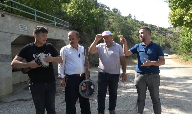 Tavşanlı'dan köy köy dolaşan ekip, kültürel mirası tanıtıyor