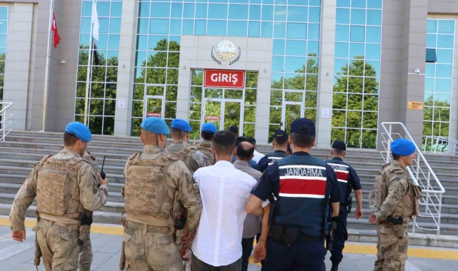 Tekirdağ'da terör propagandasına operasyon: 4 gözaltı