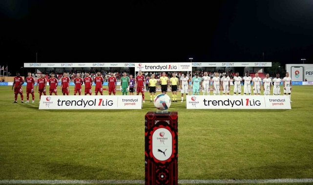 Trendyol 1. Lig: Ümraniyespor: 3 - Çorum FK: 0