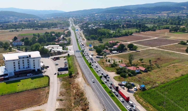Tünelin trafiğe kapatılması şehir trafiğini felç etti: Ambulans geçmekte zorlandı