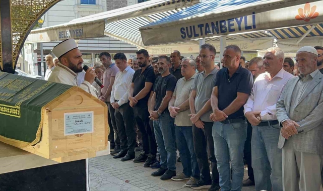 Tuzla'da göçük altında kalarak hayatını kaybeden işçinin cenazesi memleketine gönderildi