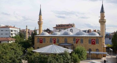 Ulu Cami bahçesinde çevre düzenlemesi yapılacak