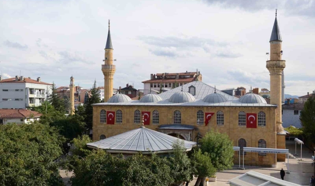 Ulu Cami bahçesinde çevre düzenlemesi yapılacak