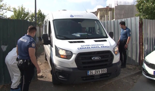 Ümraniye'de inşaat alanında erkek cesedi bulundu
