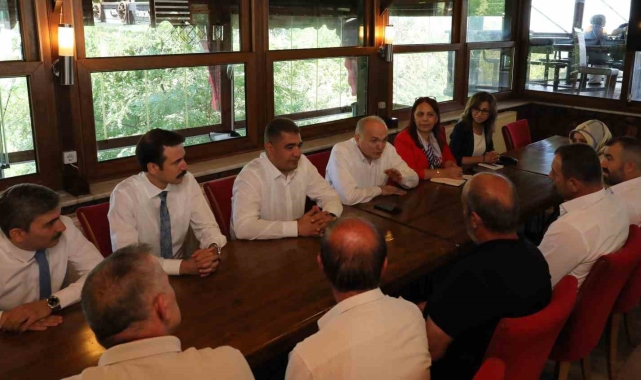 Vali Aslan ve Başkan Özlü tesis işletmecileri ile bir araya geldi