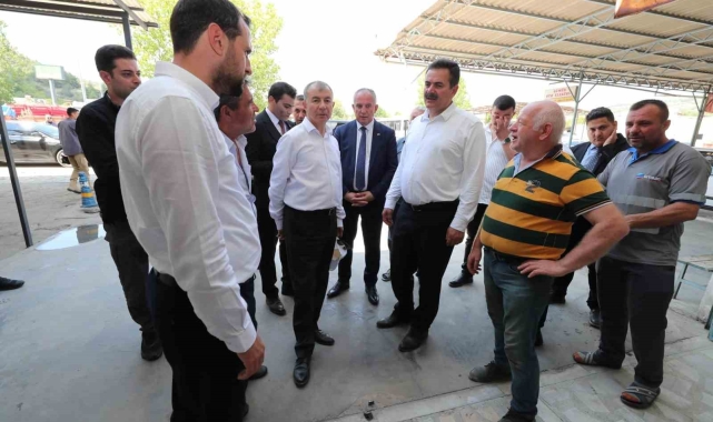 Vali Doruk: "Problemleri yerinde inceliyoruz"
