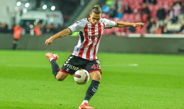 Veysel Bilen: "Taylan'a son bir teklif yapıldı, Türkiye'de oynarsa Samsunspor'u tercih edecek"