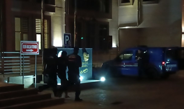 Yanan otomobildeki cesetle ilgili 1 tutuklama