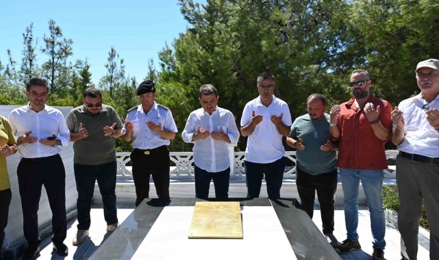 Yarbay Hüseyin Avni Bey Mezarı Başında Anıldı