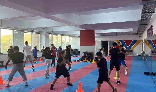 Yaz spor okulları cıvıl cıvıl