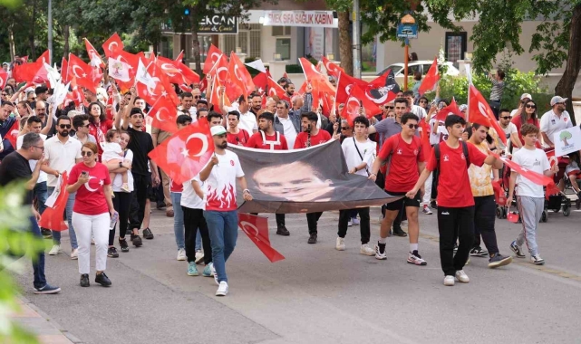 Yılmaz'dan fener alayına davet