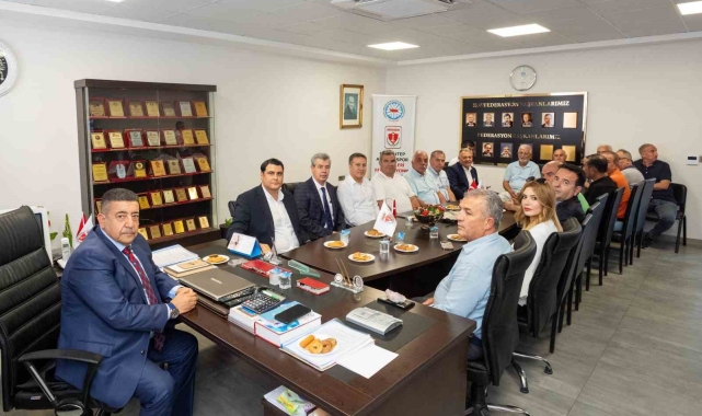 Yılmaz'dan Şehitkamil'de eşit hizmet sözü