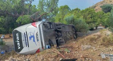 Yolcu otobüsü uçuruma yuvarlandı: 3 yaralı