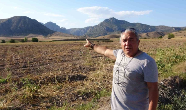 Yozgat'ta insan siluetine benzeyen dağ dikkat çekiyor