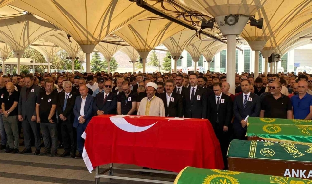 Yüksekova'da bir otelde ölü bulunan TPAO Arama Daire Başkanı Sadioğlu son yolculuğuna uğurlandı