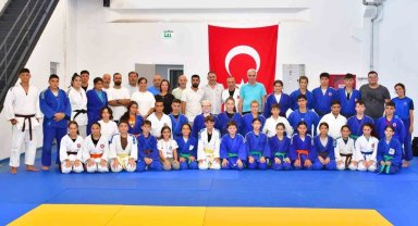 Yunusemre judoda yeni başarılara kenetlendi