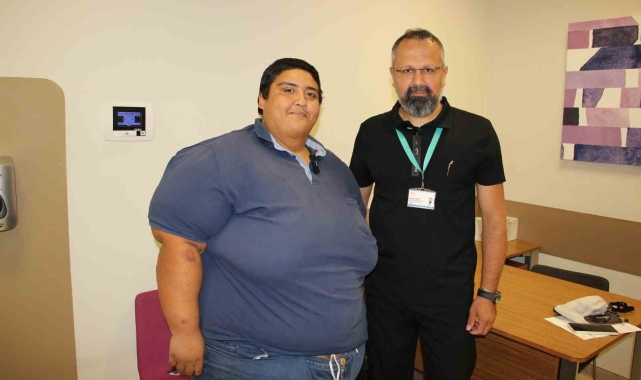 Yürümekte bile zorluk çekiyordu, 248 kiloda tüp mide ameliyatı oldu