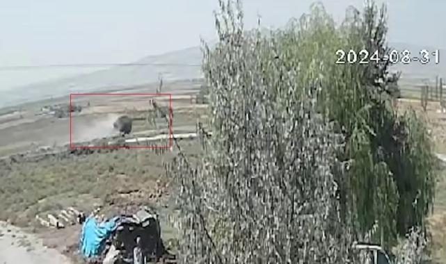 1 kişinin öldüğü 2 kişinin de yaralandığı minibüs kazası güvenlik kamerasında