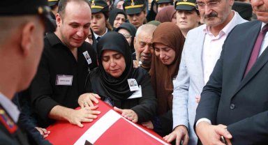 20 gün önce sözlenmişti: Sakaryalı şehit son yolculuğuna uğurlandı