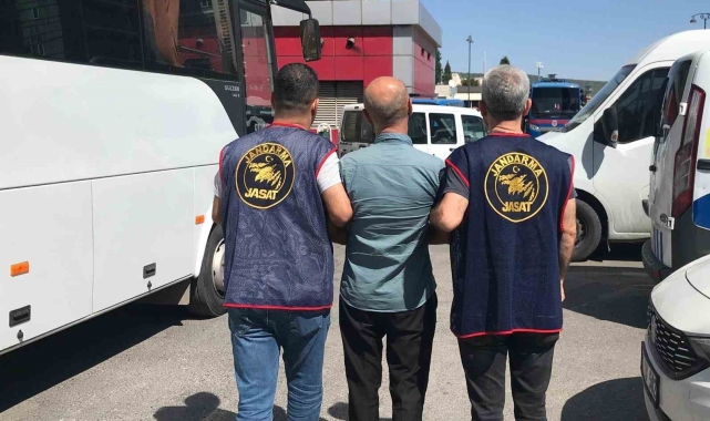 25 yıl hapis cezası ile aranan kasten öldürme zanlısı JASAT'a yakalandı