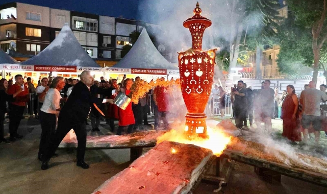 3. Uluslararası Menemen Çömlek Festivali başladı
