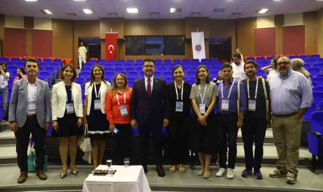 9. Uluslararası MolBiyoKon'24 Kongresi İYTE ev sahipliğinde İzmir'de yapıldı