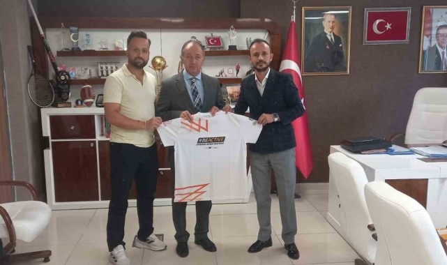 AB'nin duygularına his oldu