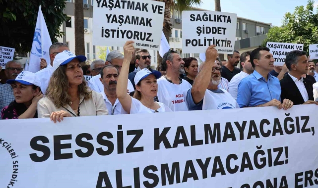 Adana'da doktora şiddet protesto edildi